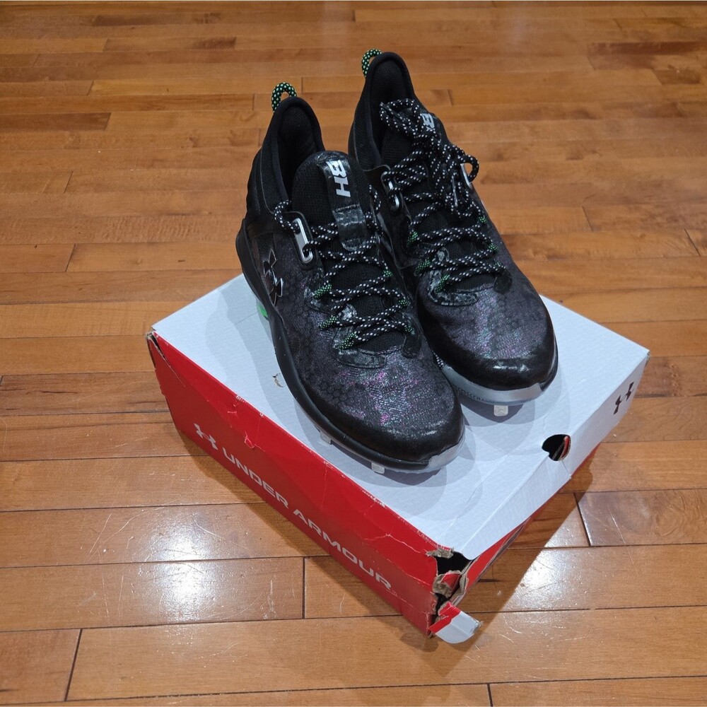 Under Armour Mens Harper 8 Low ST Metal Baseball Cleats Size 9 Black Green NWOB